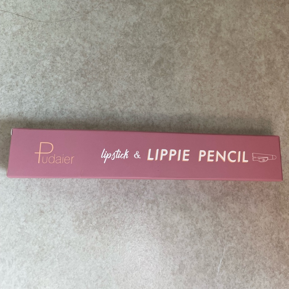 Pudaier 10 lipstick and lippie pencil sharpener